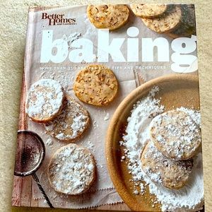 Better Homes and Gardens Baking Cookbook
